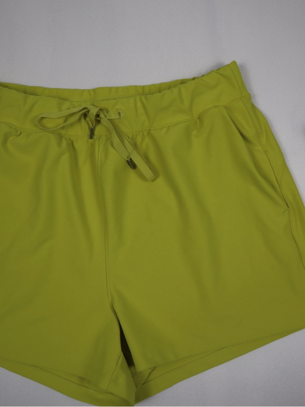 Old Navy Active High-Rise Workout Shorts in Lime